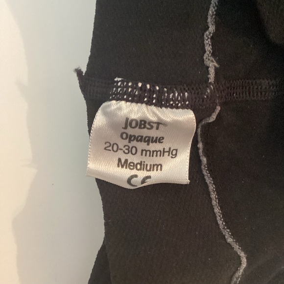 Jobst Opaque Close-Toe Pantyhose 20-30mmHg Compression Black Size Medium - Picture 13 of 14